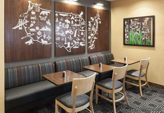Towneplace Suites Dallas Las Colinas Irving Ngoại thất bức ảnh